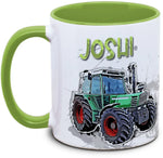 Keramiktasse mit Kinder mit Traktor und eigenem Name Motiv von Tassenkasper
