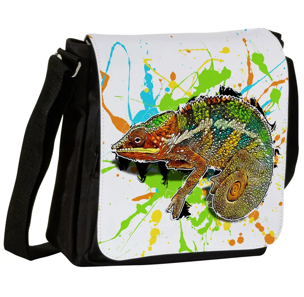 Schultertasche mit Furcifer pardalis (Ambilobe) / Pantherchamäleon Motiv von Tassenkasper