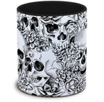 Tasse mit Totenkopf