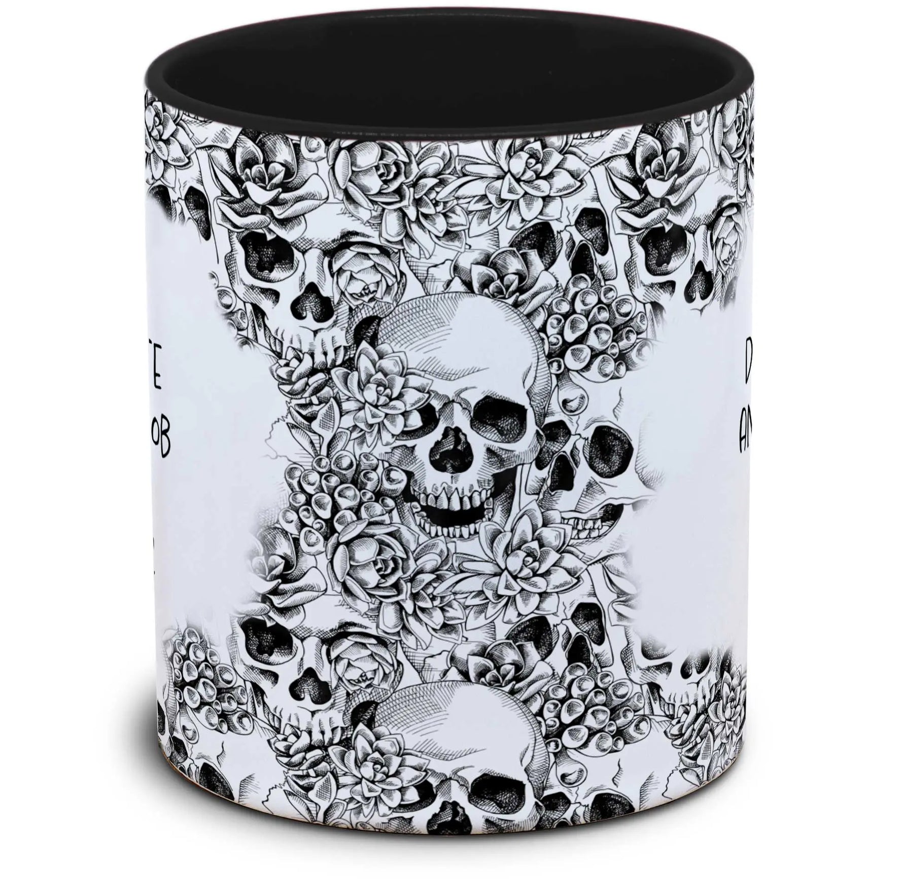 Tasse Totenkopf und Spruch: "Das schönste an meinem Job ist der Drehstuhl!"