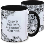 Keramiktasse mit Totenkopf: Ich leide an Augen-Tinnitus, wohin man blickt, überall Pfeifen. Motiv von Tassenkasper