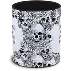 Tasse Totenkopf und Spruch: "Zombieapokalypse muss warten, ich löse Probleme in alphabetischer Reihenfolge"