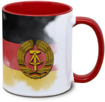 Tasse mit DDR-Fahne