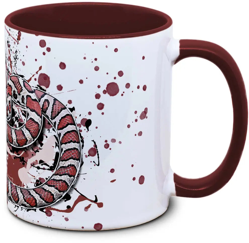 Tasse mit Lampropeltis triangulum triangulum Dreiecksnatter Seitenansicht links des Henkels